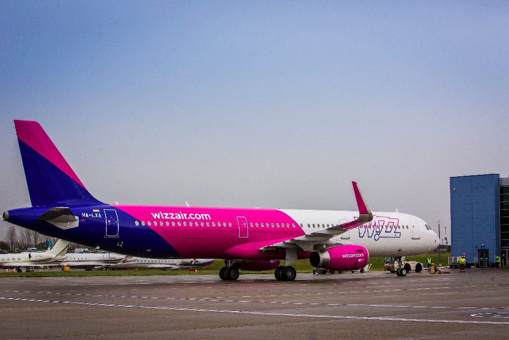 Wizz Air открывает два новых рейса из Киева в Европу